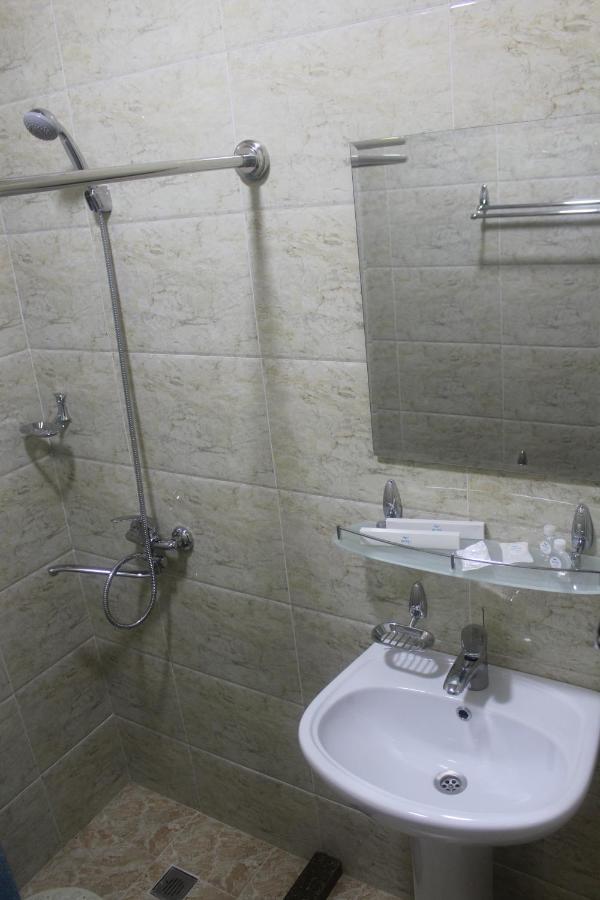 Taxtapul Hotel Tasken Kültér fotó